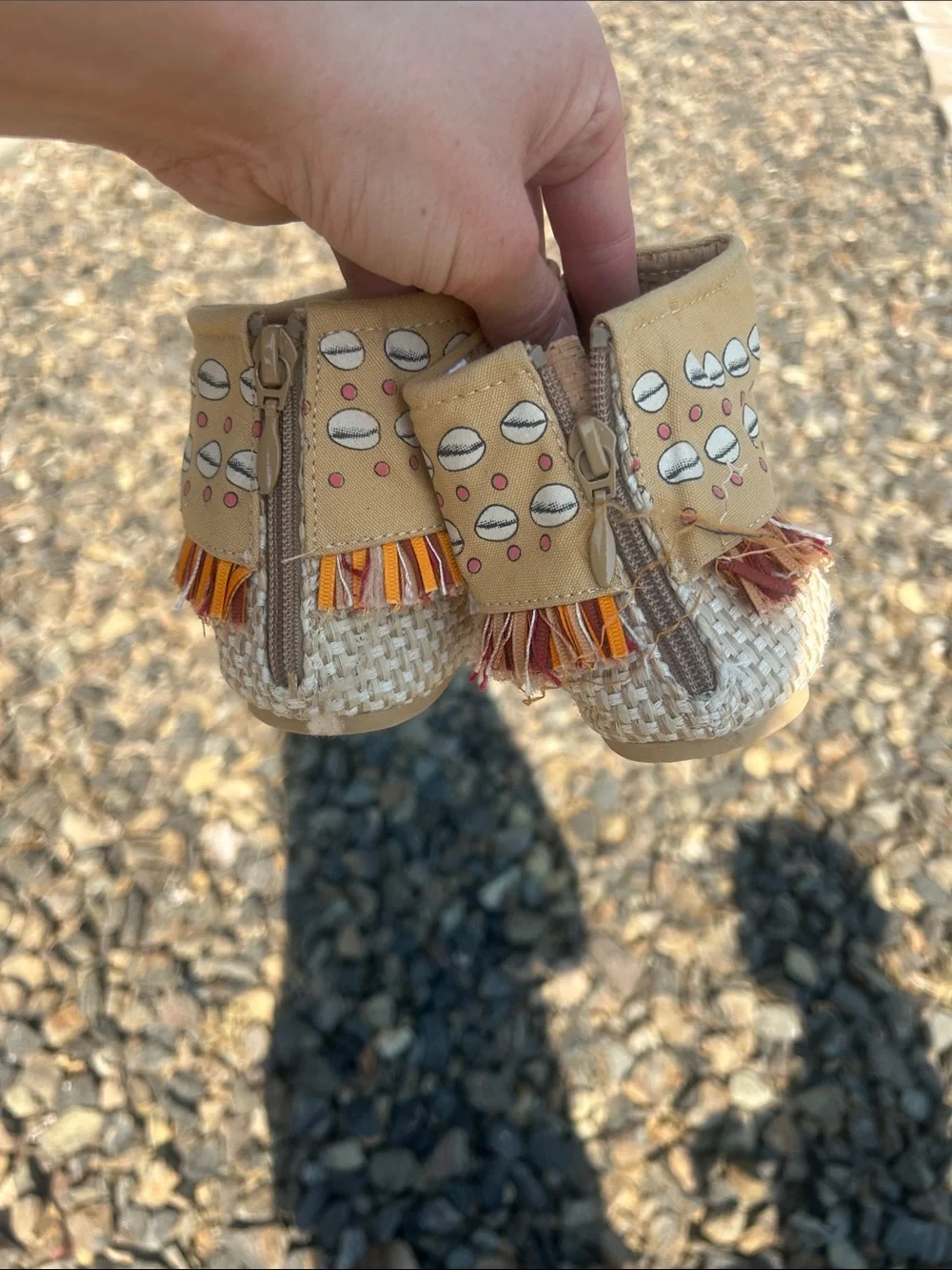Moana Costume Sandals in Mustard with Turquoise Accents NWOT